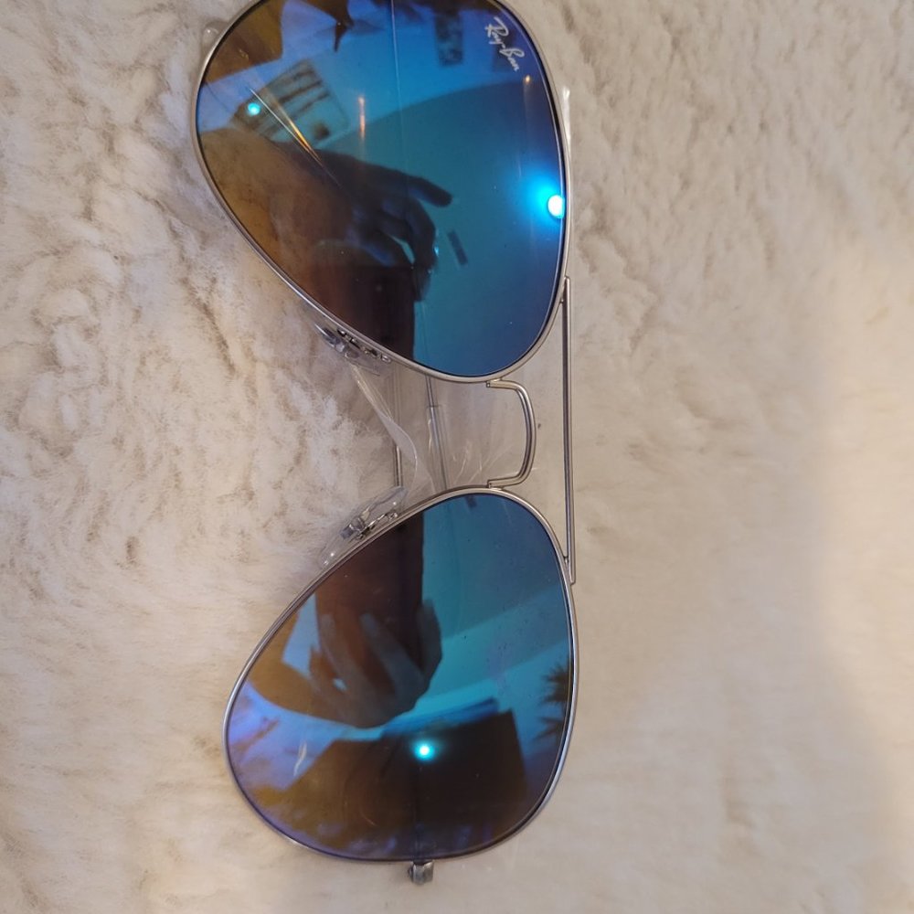 Ray-Ban - Picture 2 of 4